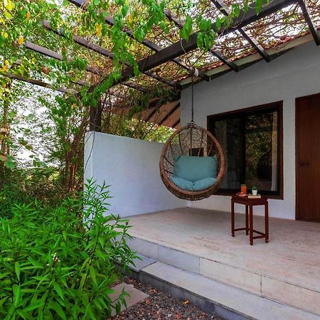 Wander Beyond By Stayvista - Featuring A Bali-Themed Abode And A Refreshing Swimming Pool Alībāg Εξωτερικό φωτογραφία